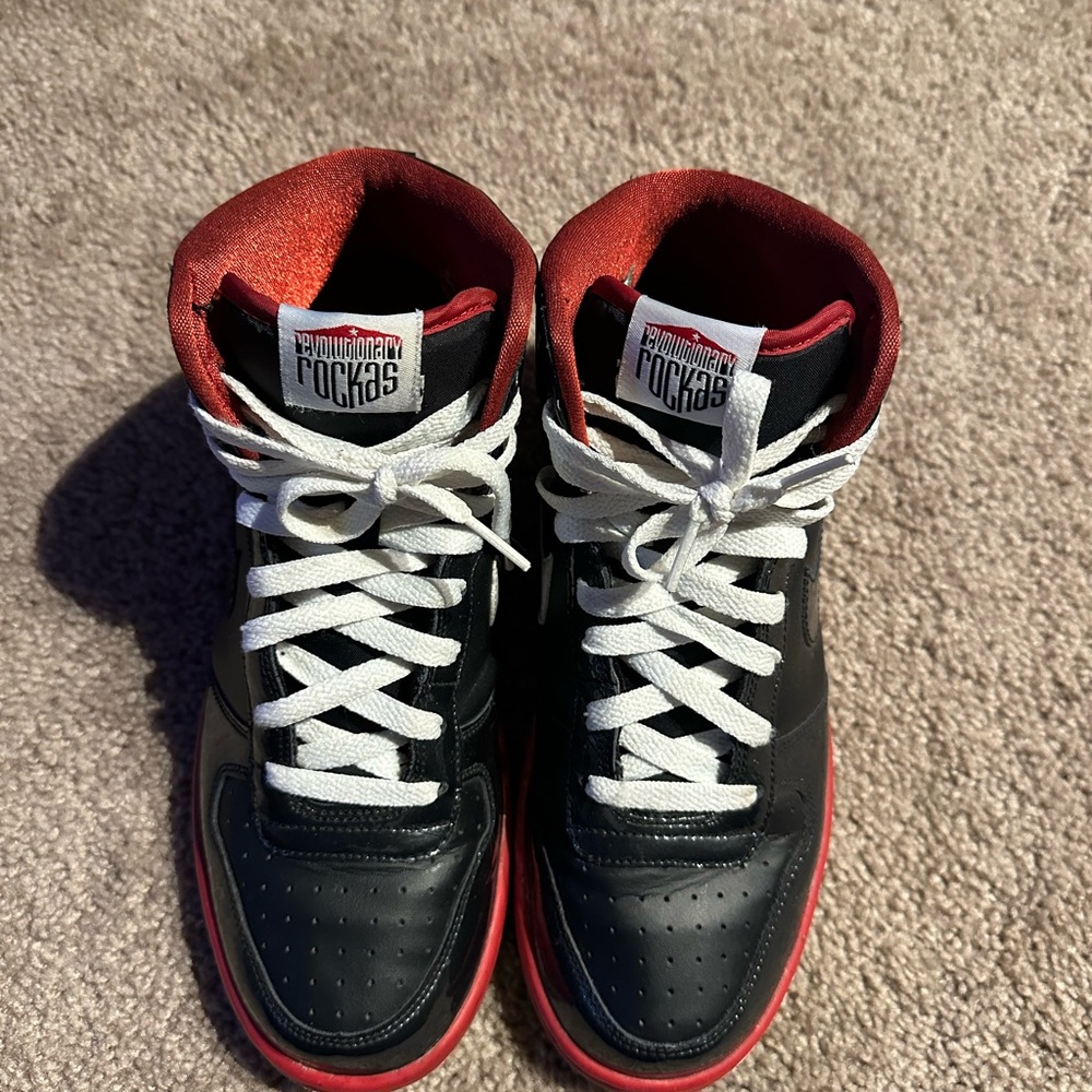 Rocks Black and Red High-Top Sneakers Retro Style
